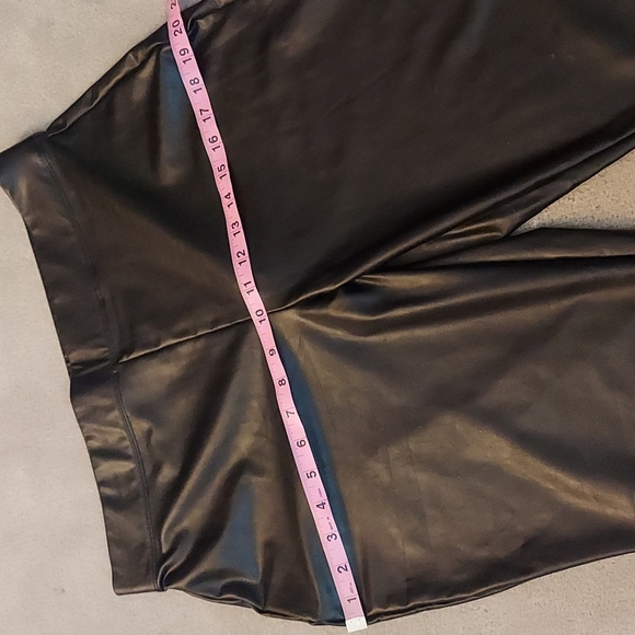 Express Faux Leather Leggings XL - Picture 9 of 11